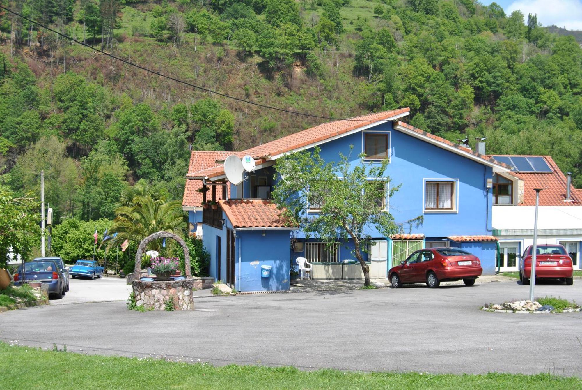 Hotel Avelina Cangas de Onís Exterior foto